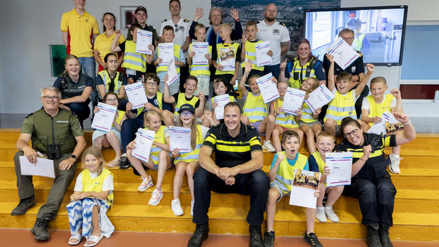 Politiekids ontvangen diploma